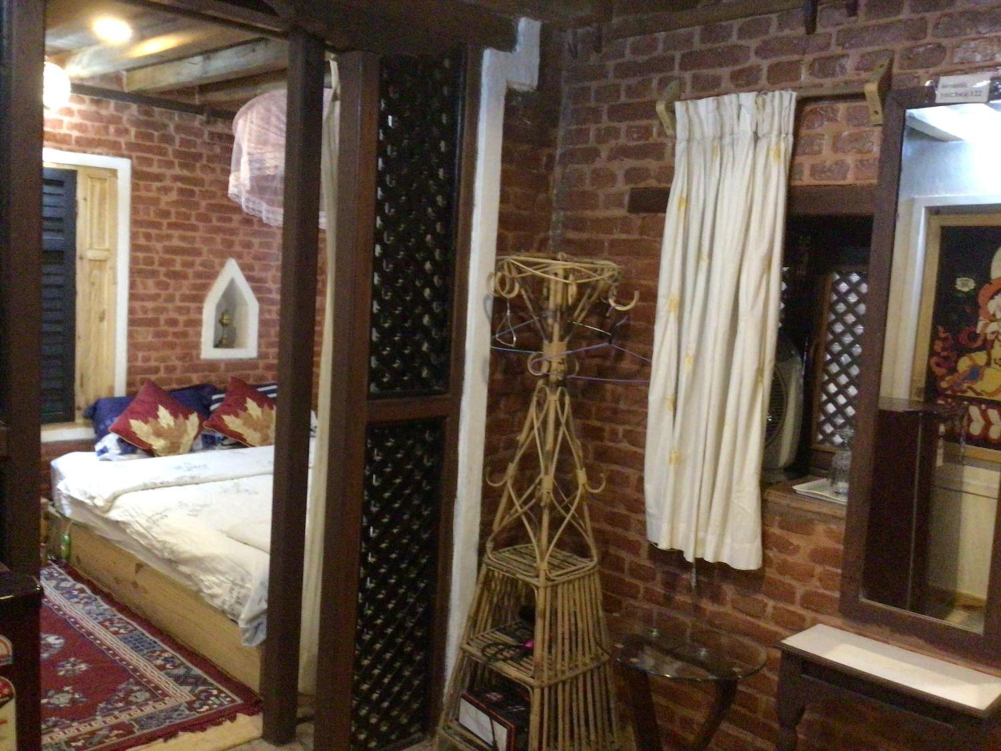 Yamba Traditional Home Lalitpur Exterior foto